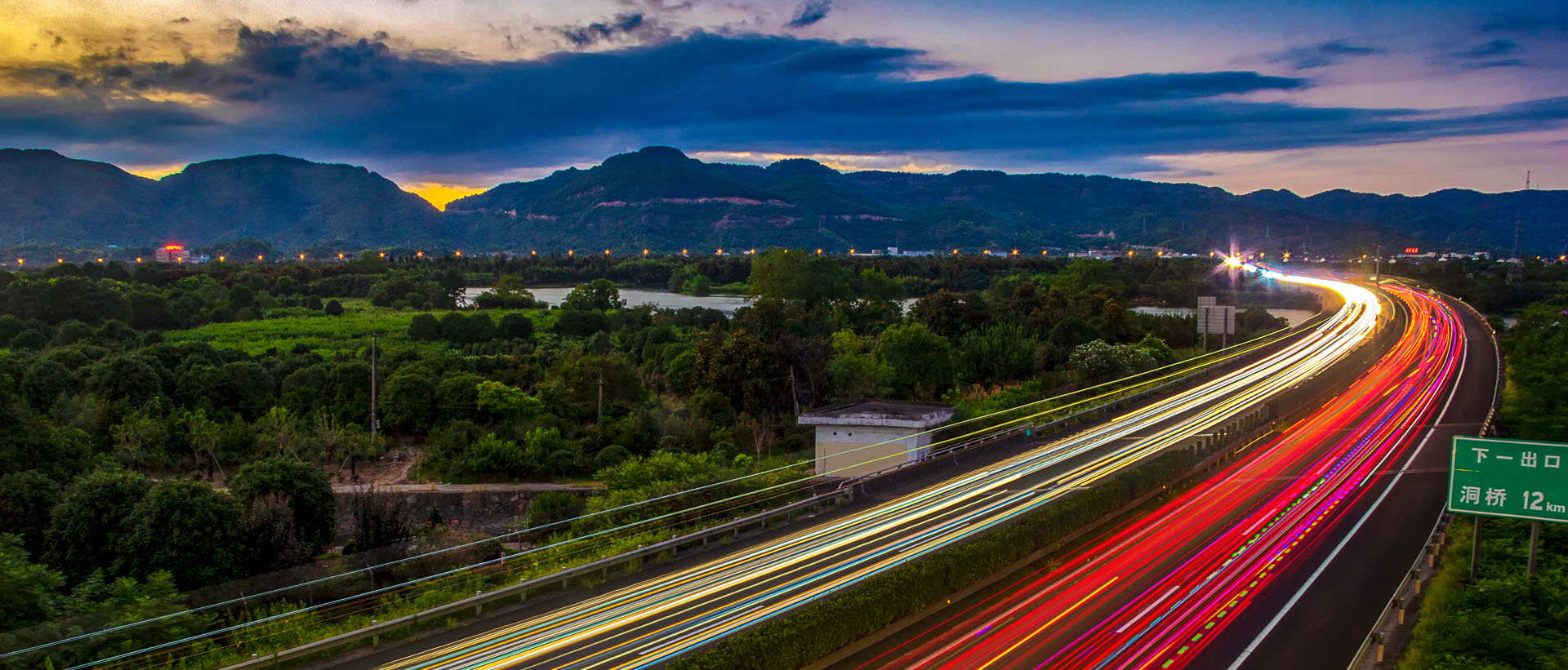 木工工作臺(tái)