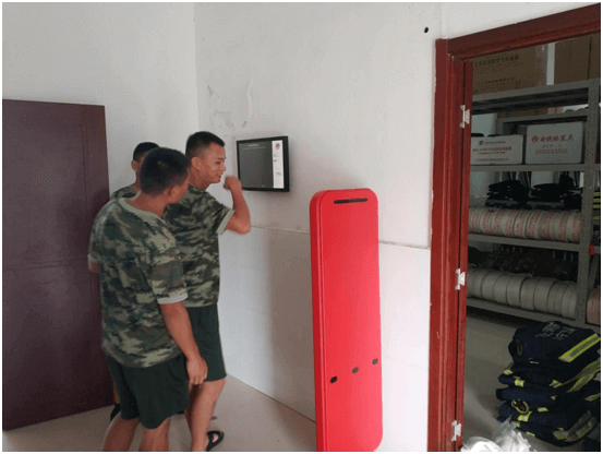 濟(jì)南某隊(duì)為提高備品管理升級，使用浦豐科技智能柜、智能工具柜